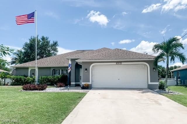 2318 SW 17th TER CAPE CORAL, FL 33991