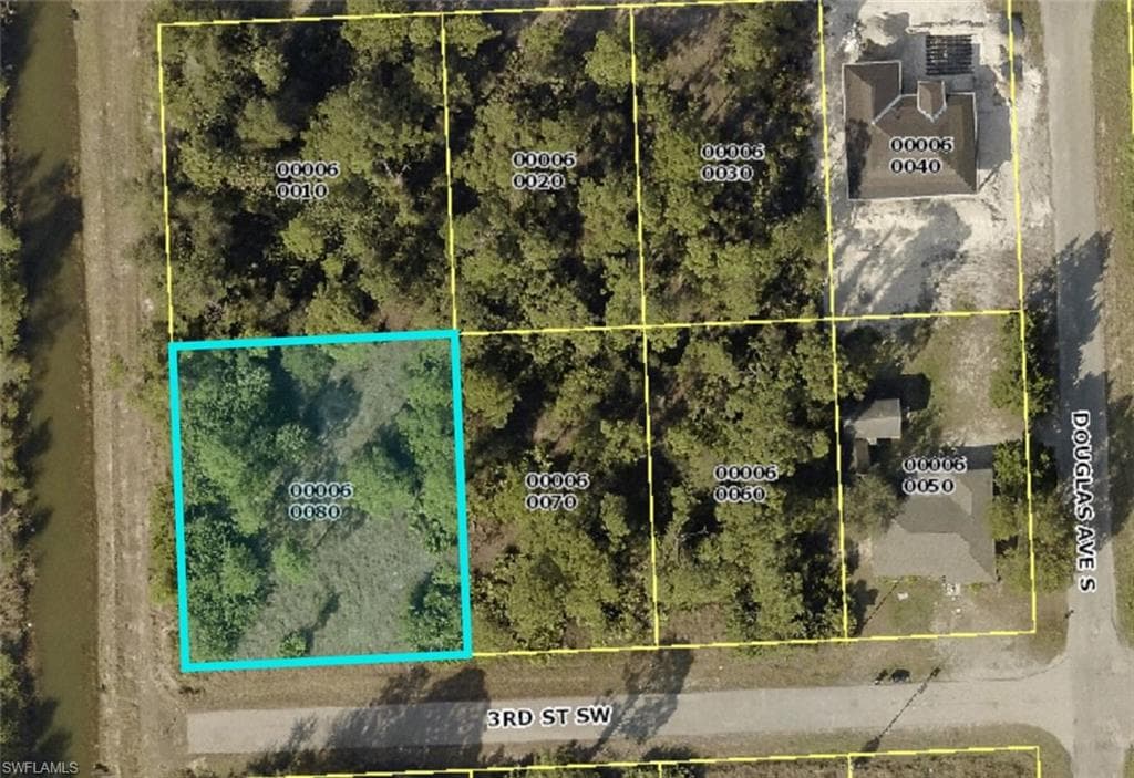 4206 3rd ST SW LEHIGH ACRES, FL 33976