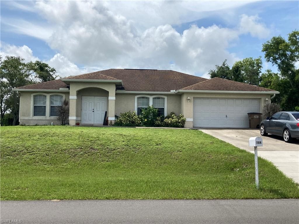 704 SW 1st ST CAPE CORAL, FL 33991