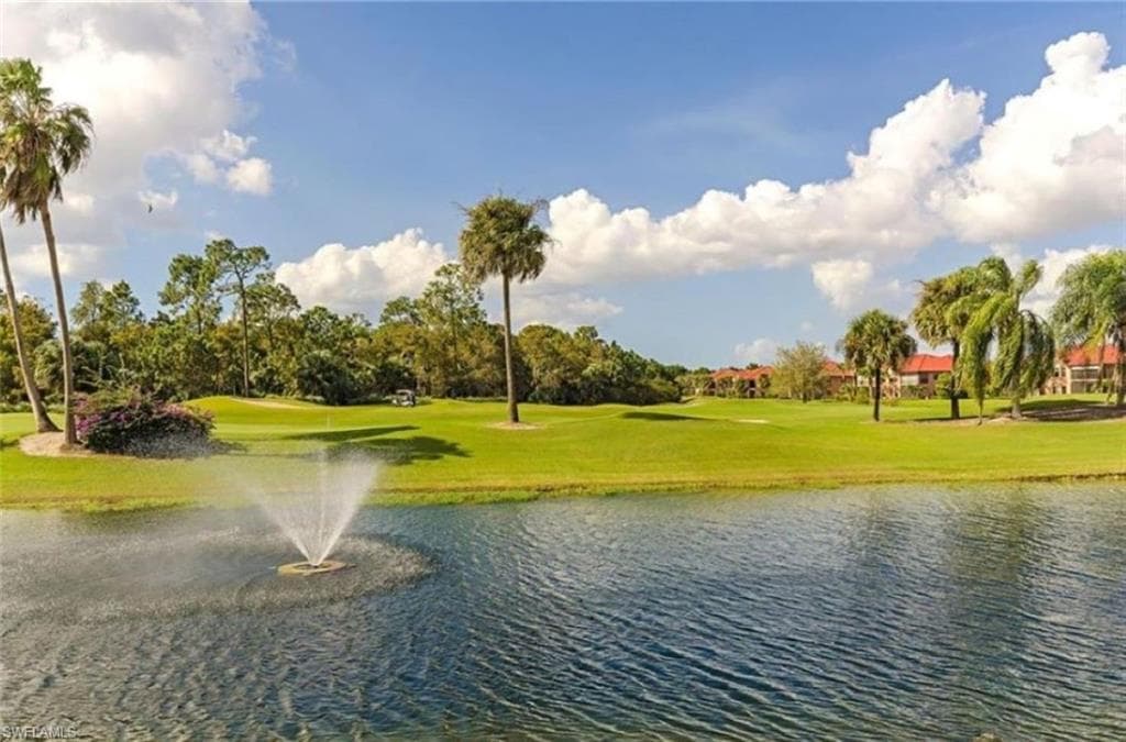5689 Heron LN 405 NAPLES, FL 34110