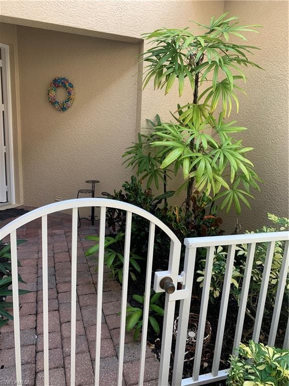 5600 Chelsey LN 102 FORT MYERS, FL 33912