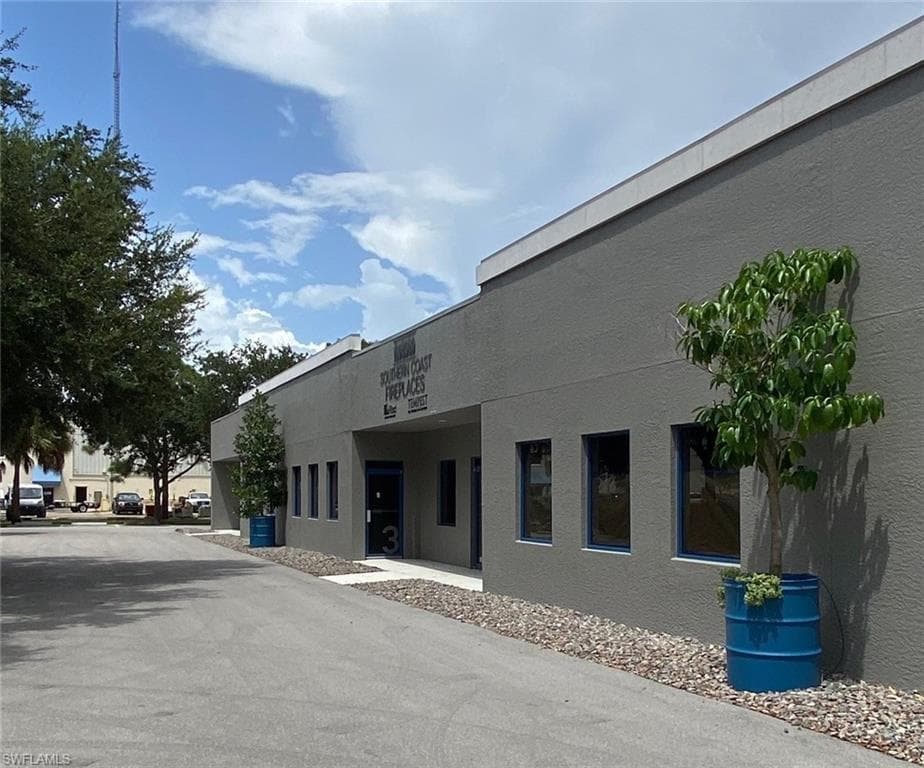 1495 Rail Head BLVD 3 NAPLES, FL 34110