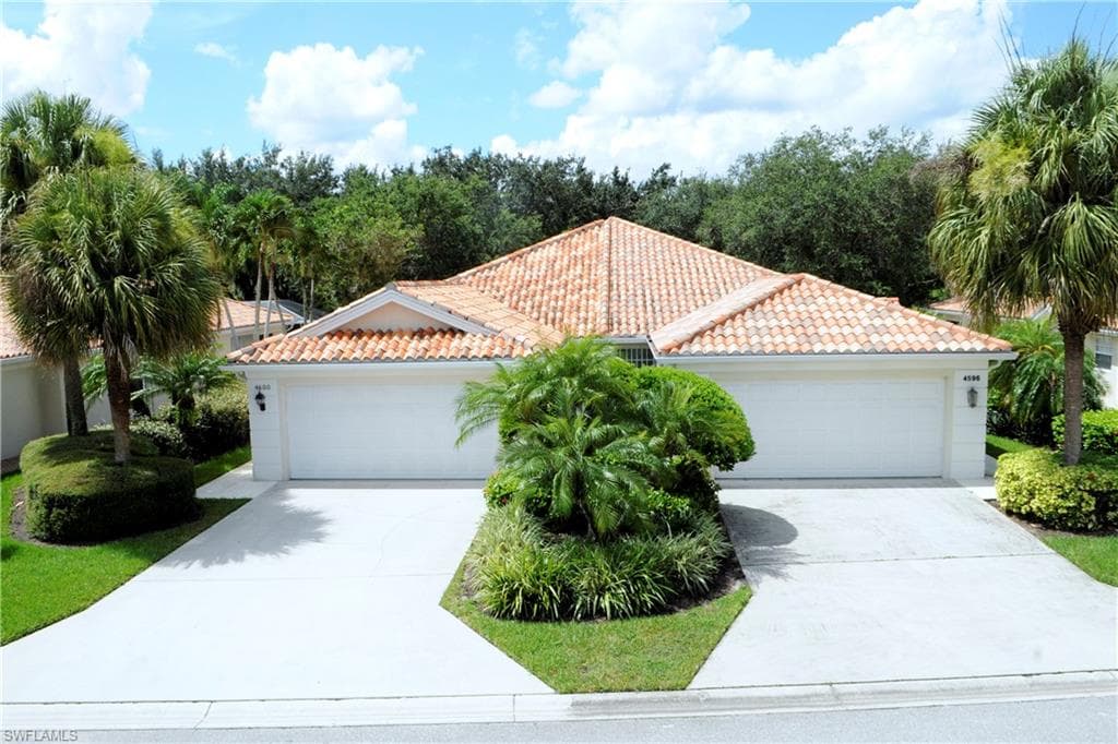 4600 Pasadena CT NAPLES, FL 34109