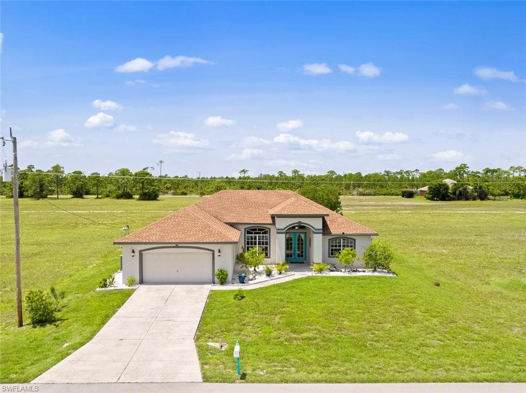 3820 NW 43rd PL CAPE CORAL, FL 33993