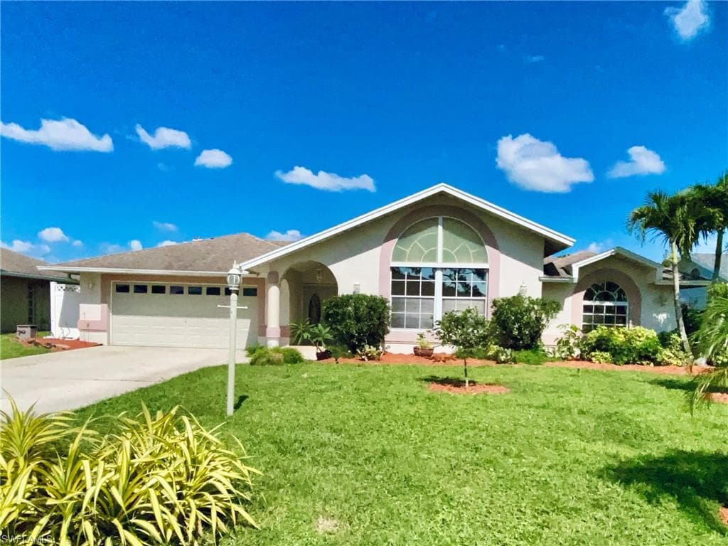24961 Carnoustie CT BONITA SPRINGS, FL 34135