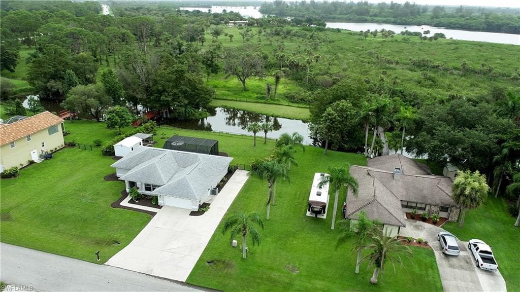 17230 Castleview DR NORTH FORT MYERS, FL 33917