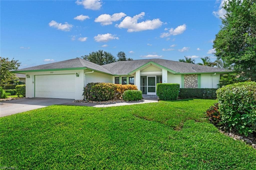 9782 Campbell CIR NAPLES, FL 34109