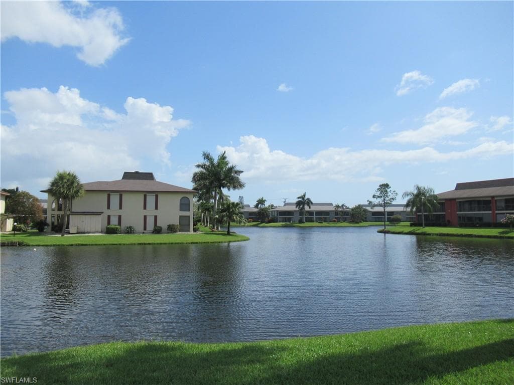 4530 Chantelle DR K-202 NAPLES, FL 34112