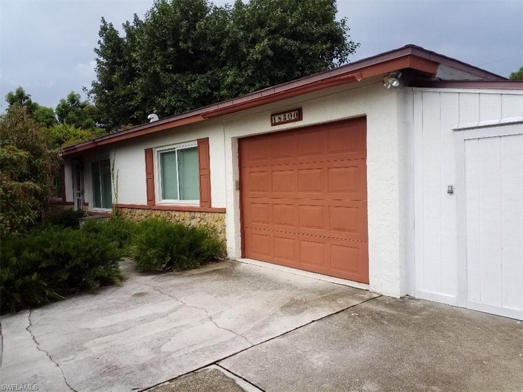 18500 Bradenton RD FORT MYERS, FL 33967