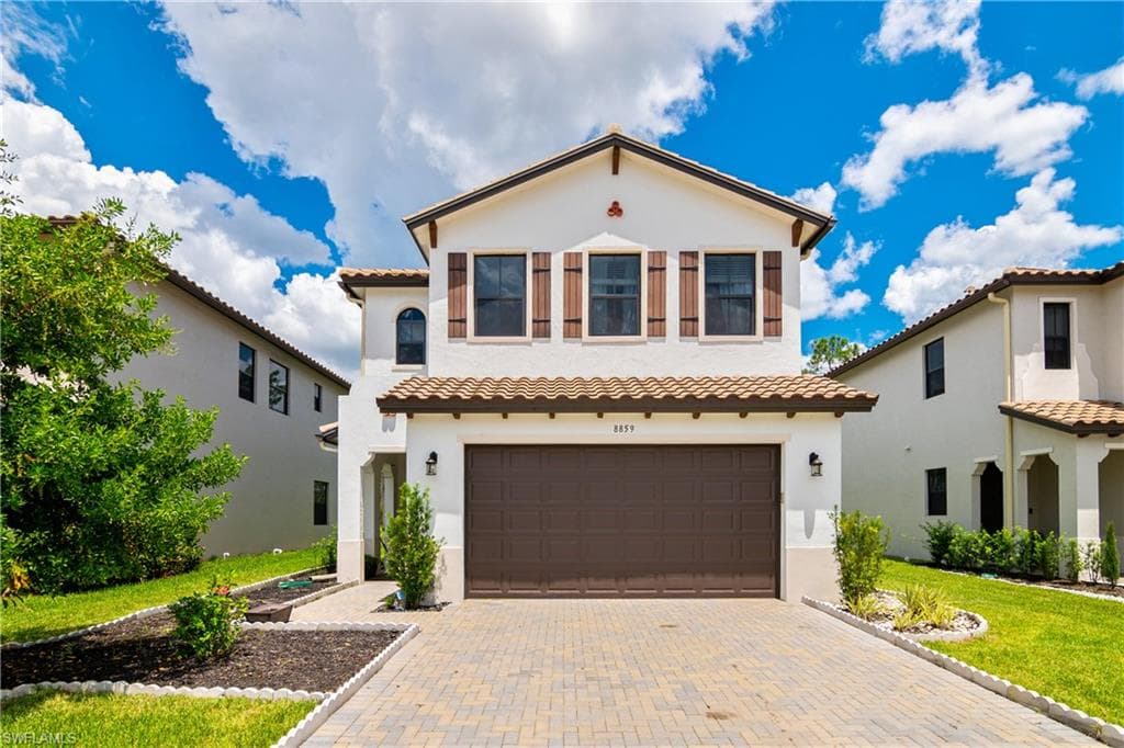 8859 Madrid CIR NAPLES, FL 34104