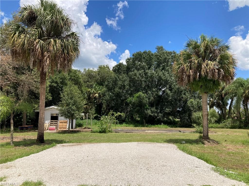 1016 Charles ST MOORE HAVEN, FL 33471
