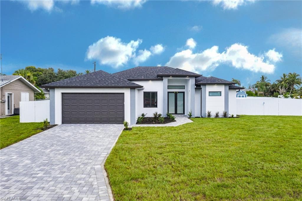 329 SE 25th LN CAPE CORAL, FL 33904