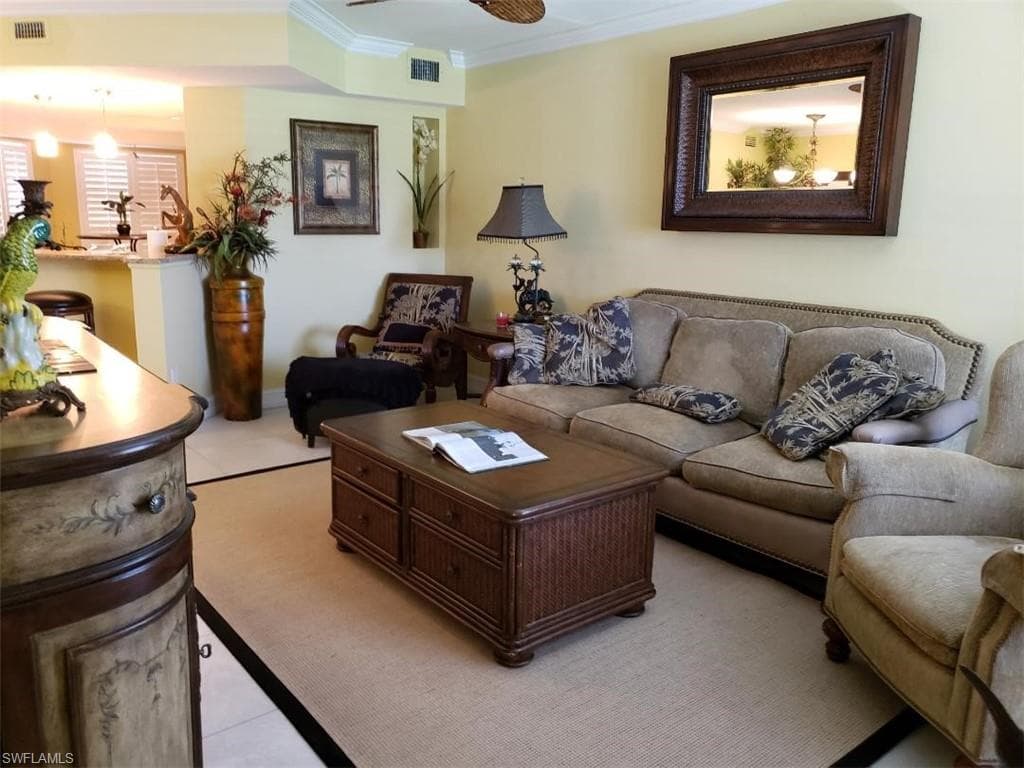 400 Valley Stream DR 108 NAPLES, FL 34113