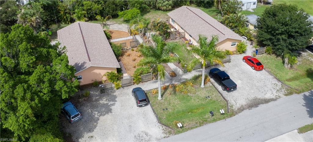 5501/5503 Avenue E BOKEELIA, FL 33922