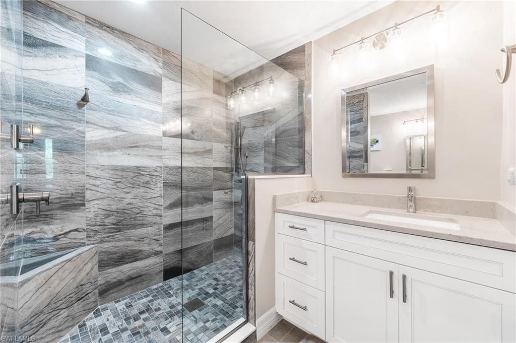 14350 Bristol Bay PL 204 FORT MYERS, FL 33912