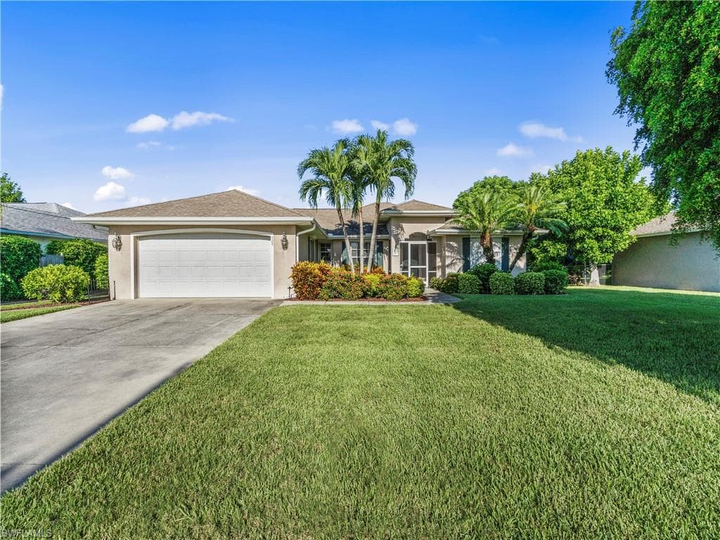 424 SE 13th AVE CAPE CORAL, FL 33990