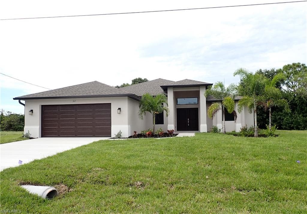 32 NE 8TH PL CAPE CORAL, FL 33909
