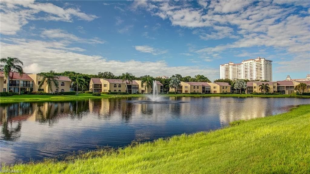 571 Beachwalk Circle CIR S S - 101 NAPLES, FL 34108