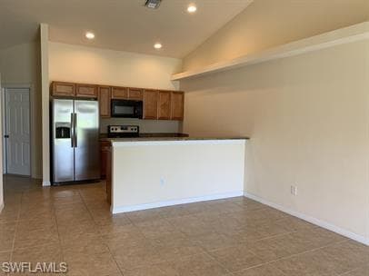 615 SE 5th ST CAPE CORAL, FL 33990