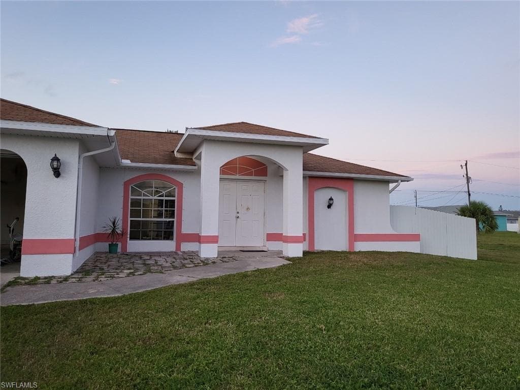 823 NE 19th ST CAPE CORAL, FL 33909