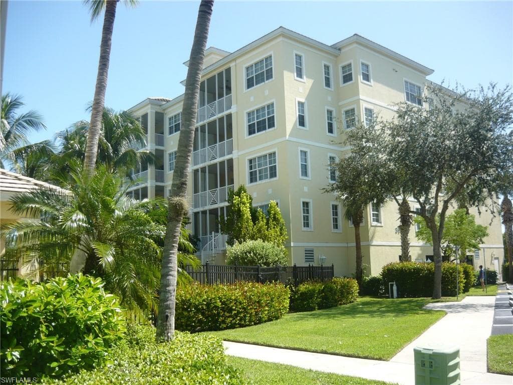 3901 Kens WAY 3201 BONITA SPRINGS, FL 34134