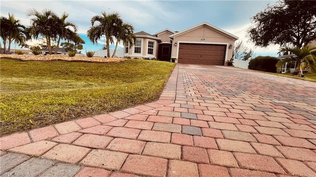 2800 NW 7th ST CAPE CORAL, FL 33993