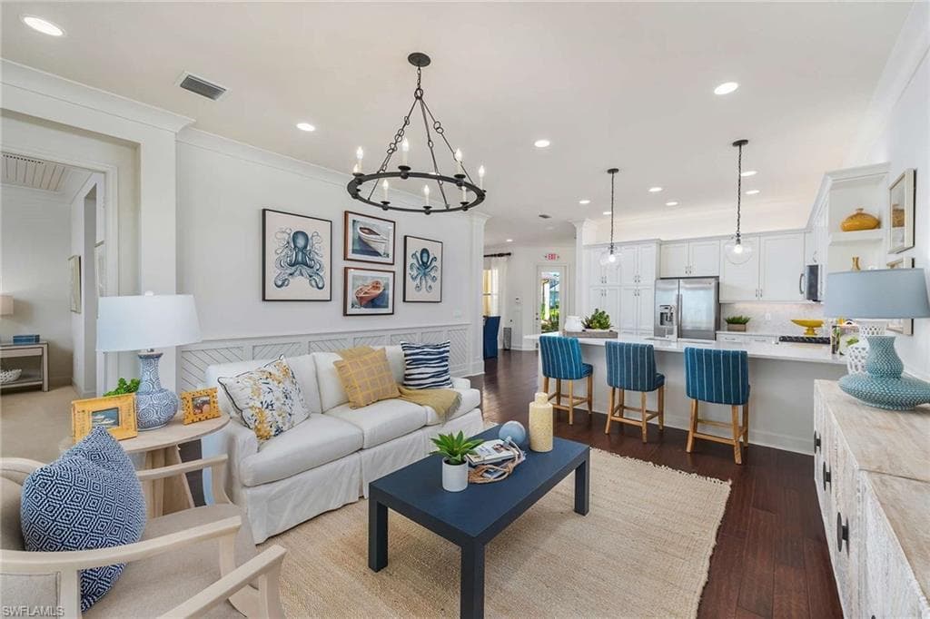 28640 Lobos CIR BONITA SPRINGS, FL 34135