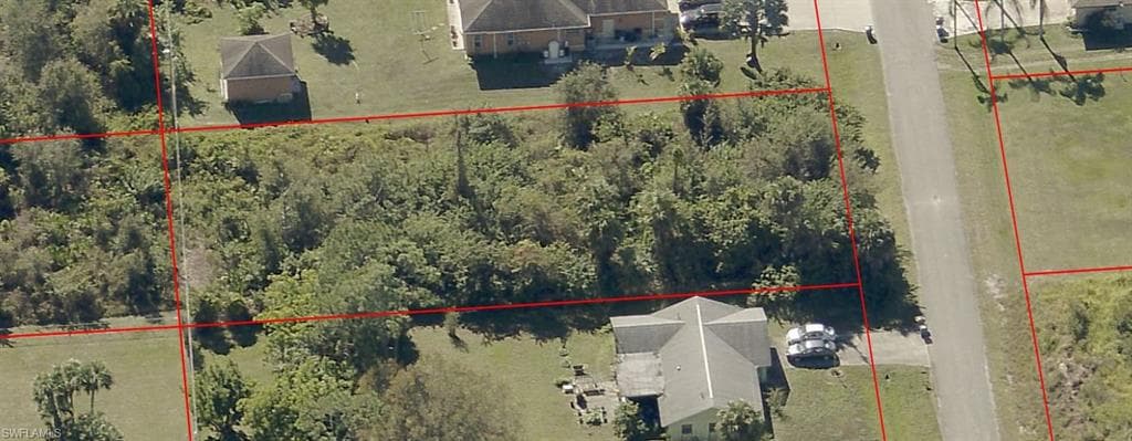 614 5th AVE LEHIGH ACRES, FL 33972