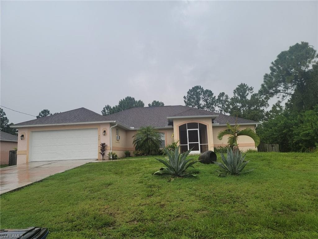 754 Camilla ST E LEHIGH ACRES, FL 33974