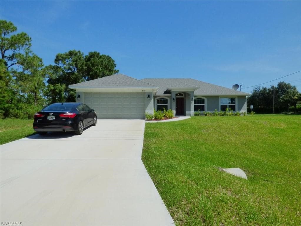 2325 NE 33rd ST CAPE CORAL, FL 33909