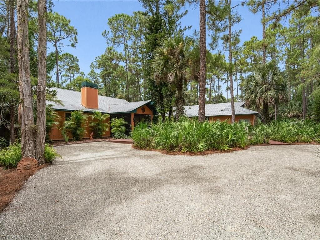 5931 Shady Oaks LN NAPLES, FL 34119