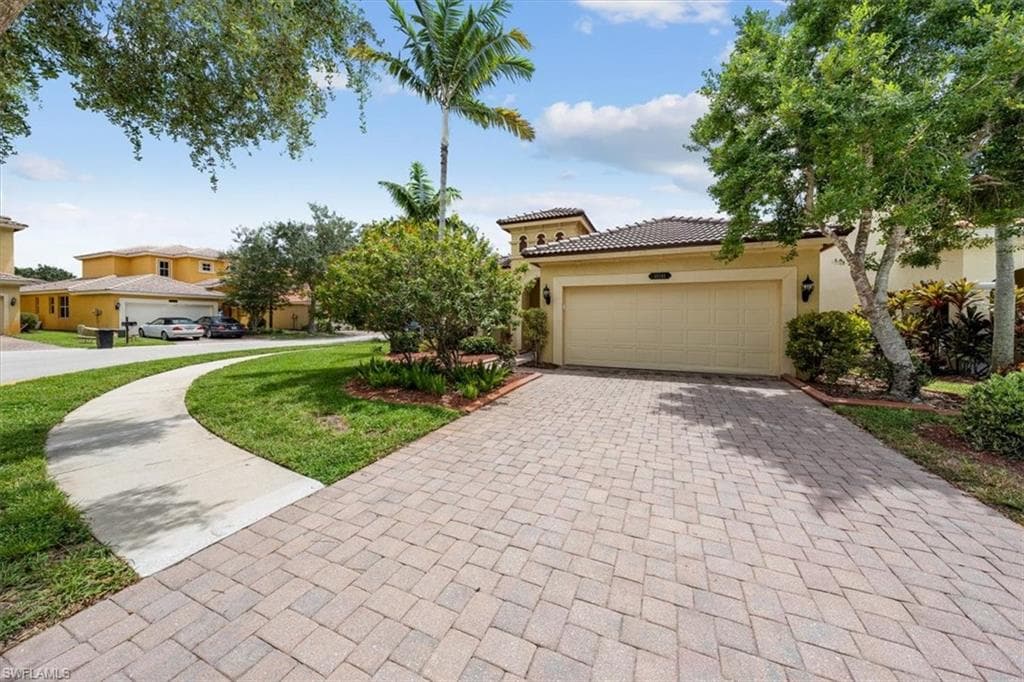10141 N. Golden Elm DR ESTERO, FL 33928