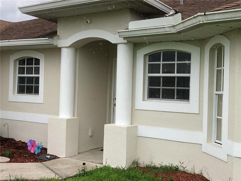 6136 Hellman AVE FORT MYERS, FL 33905