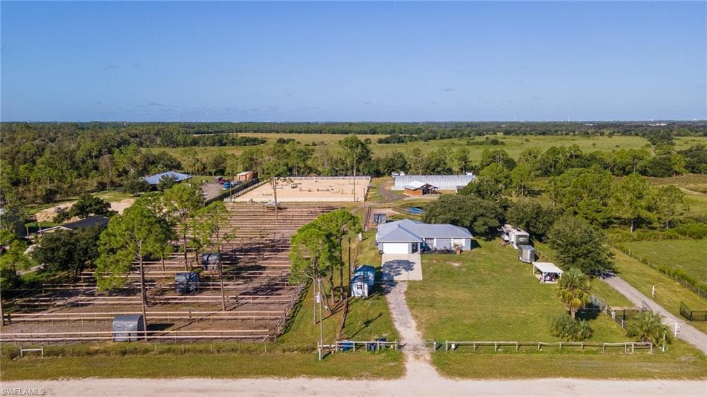 12090 Shawnee RD FORT MYERS, FL 33913