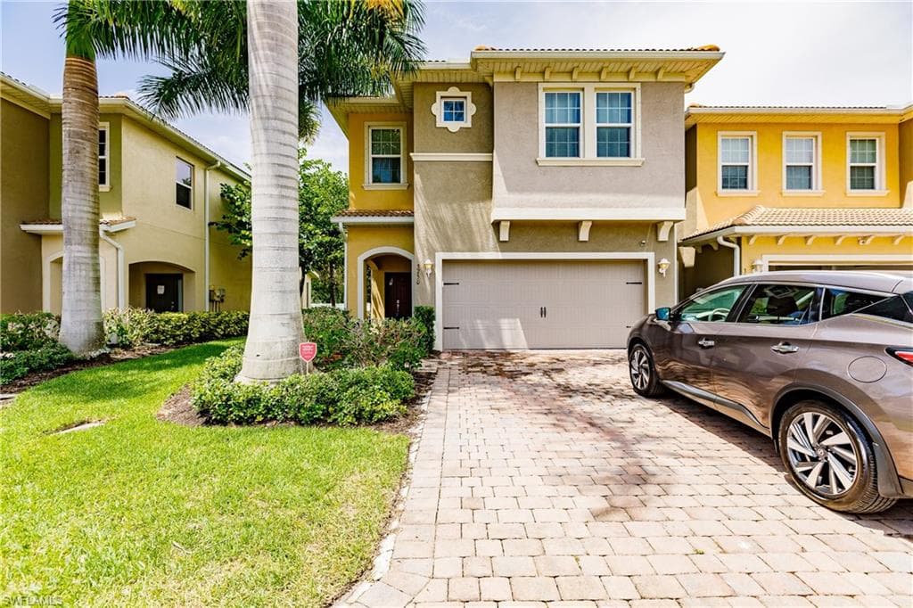 3750 Tilbor CIR FORT MYERS, FL 33916
