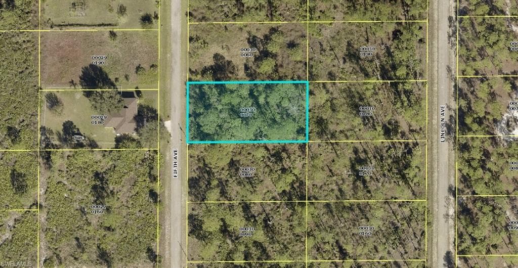 1410 5th AVE LEHIGH ACRES, FL 33972