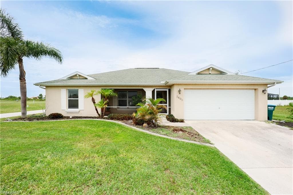 2600 NW 8th PL CAPE CORAL, FL 33993