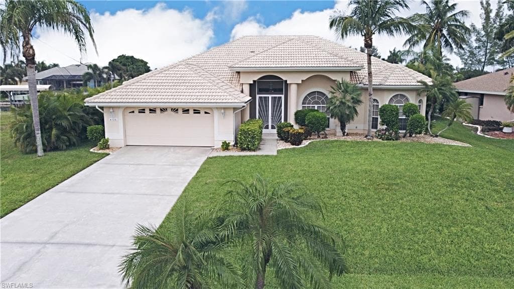 4126 SW 22nd CT CAPE CORAL, FL 33914