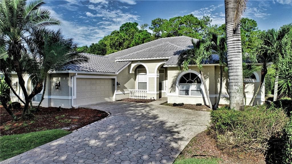 10836 Pond Ridge DR FORT MYERS, FL 33913