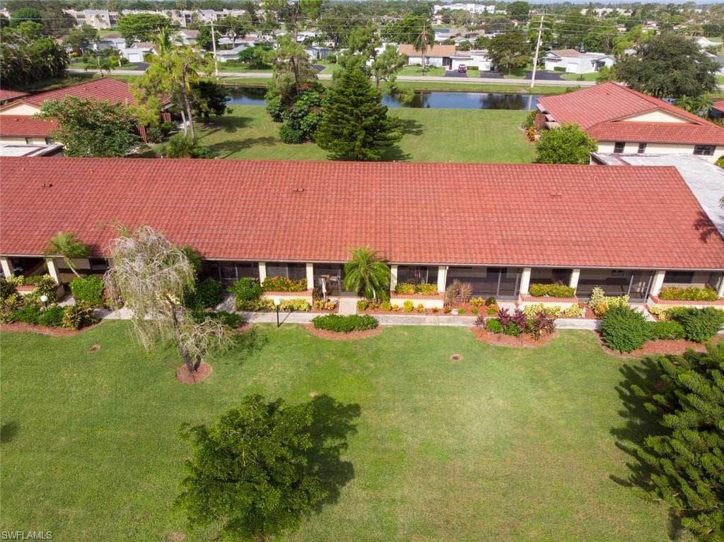 2077 Pine Isle LN 2077 NAPLES, FL 34112