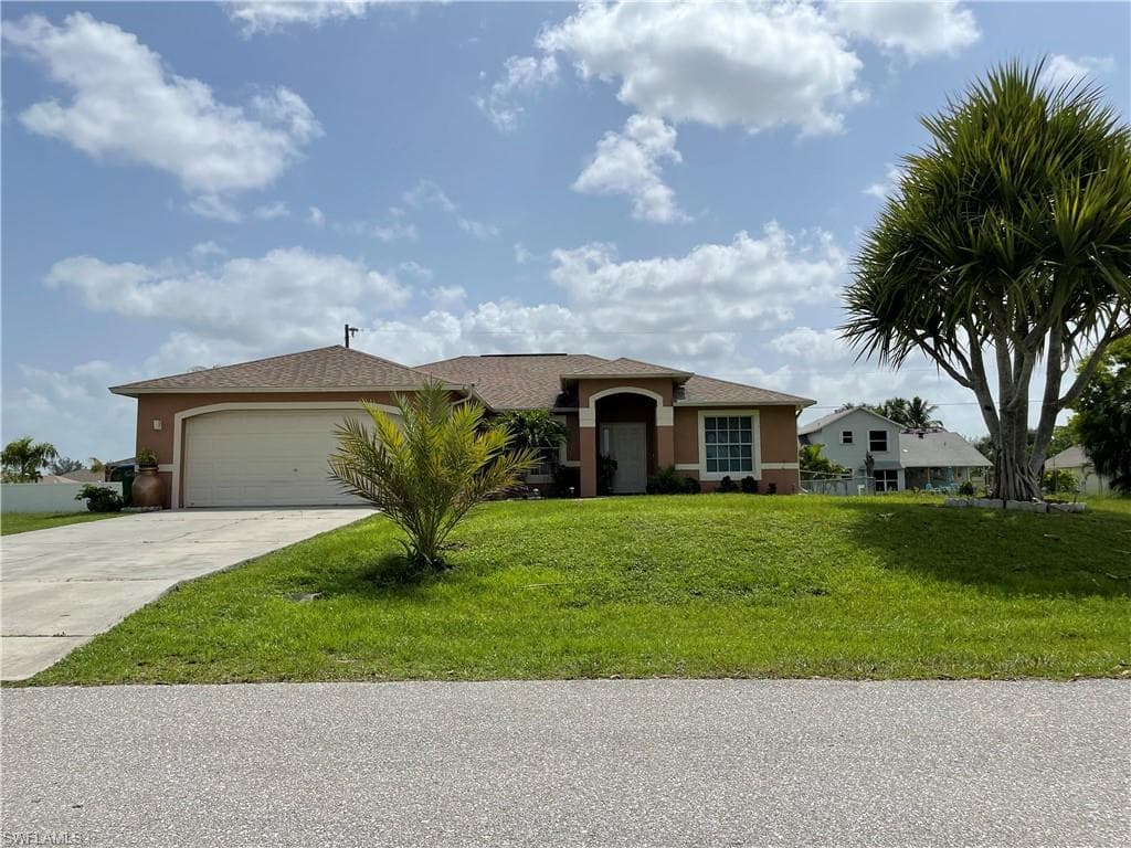 2933 SW 6th PL CAPE CORAL, FL 33914