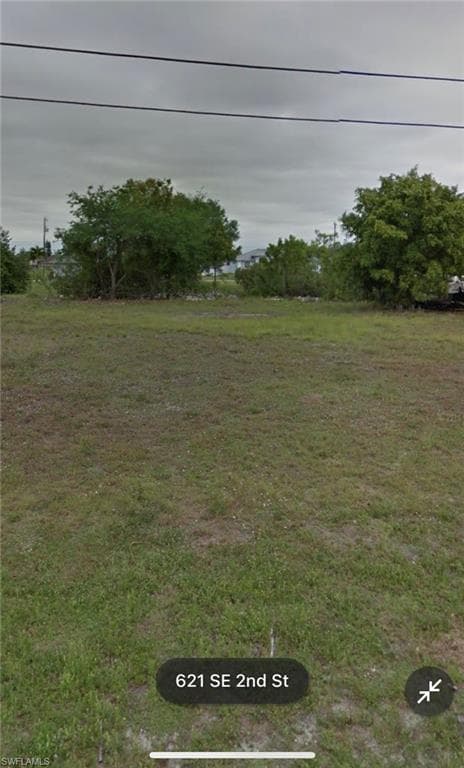 621 SE 2nd ST CAPE CORAL, FL 33990