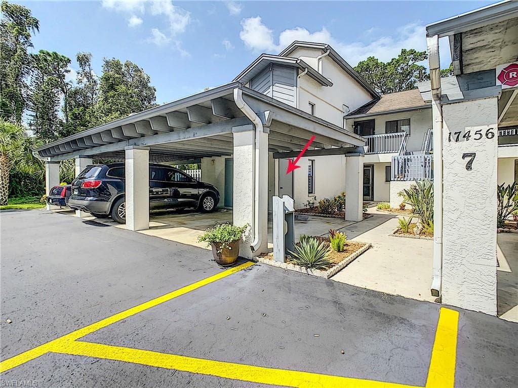 17456 Overhill DR E FORT MYERS, FL 33908