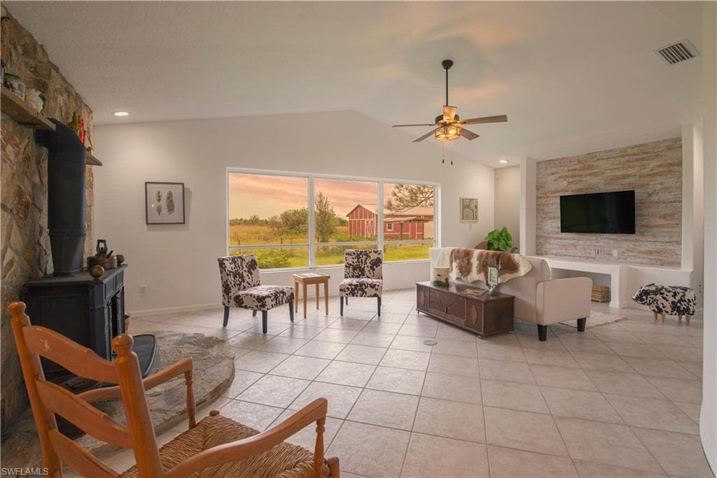 10971 Sharon DR NORTH FORT MYERS, FL 33917