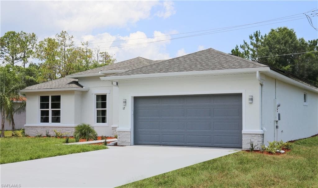1626 NE 33rd TER CAPE CORAL, FL 33909