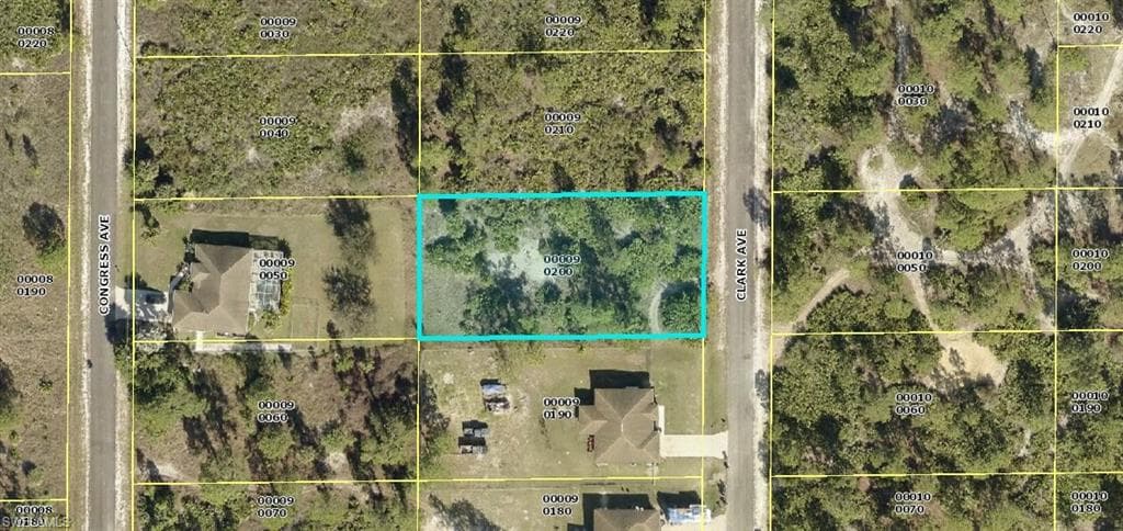 1215 Clark AVE LEHIGH ACRES, FL 33972