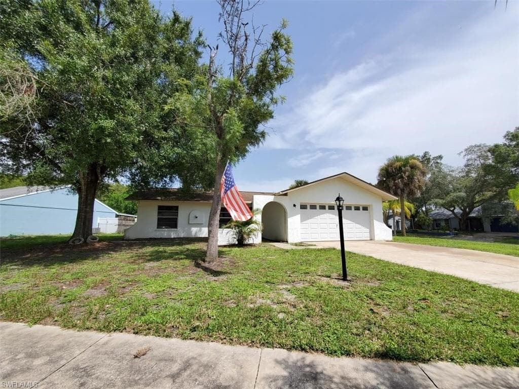 15500 Spring Line LN FORT MYERS, FL 33905
