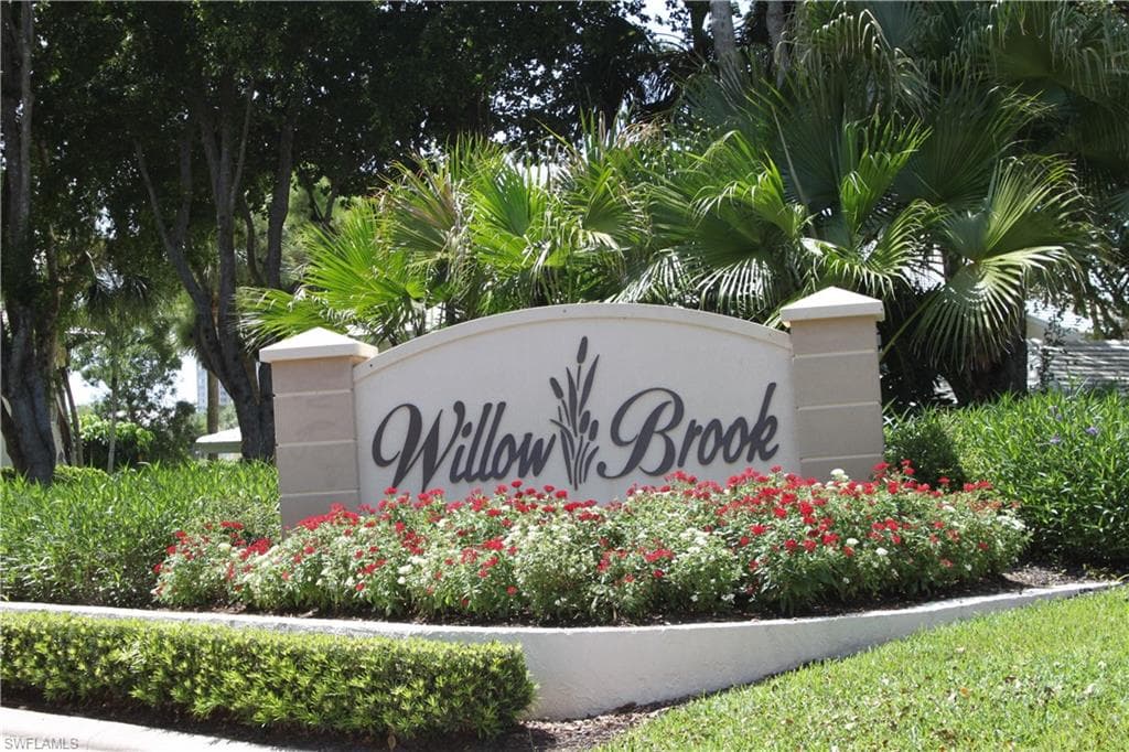 764 Willowbrook DR 1104 NAPLES, FL 34108