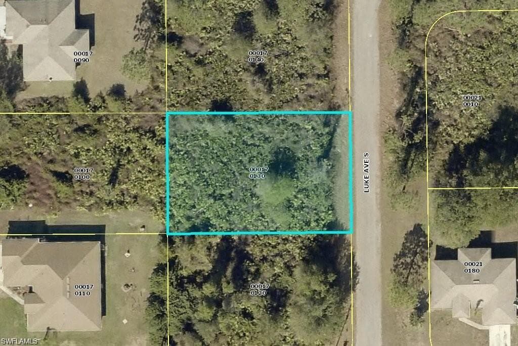 322 Luke AVE S LEHIGH ACRES, FL 33974