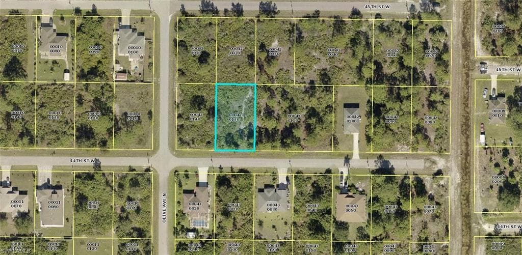 3110 44th ST W LEHIGH ACRES, FL 33971